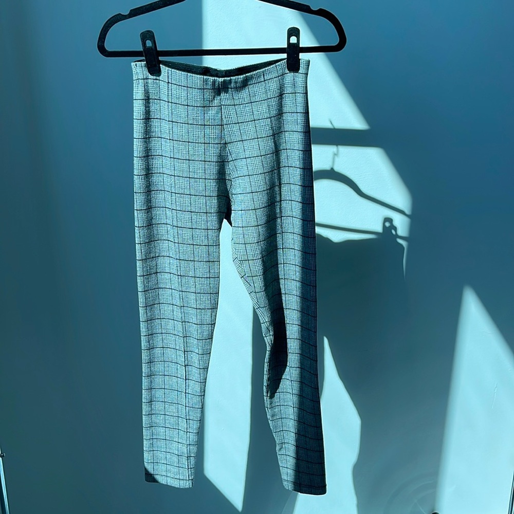 Grey checkered Zara leggings